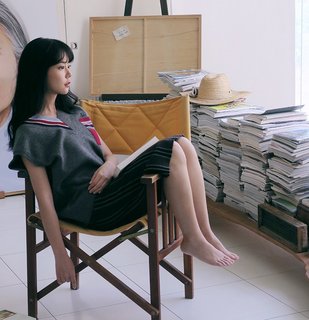 Seung-Yeon Han feet photo 4