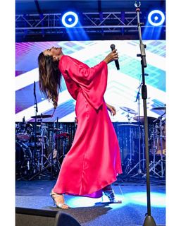 Severina feet photo 13