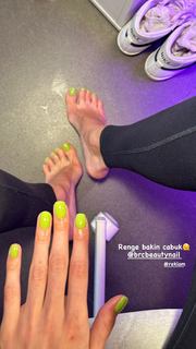 Sevval Sahin feet photo 5