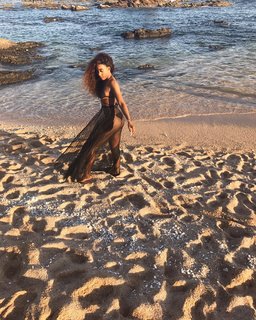 Sevyn Streeter feet photo 10