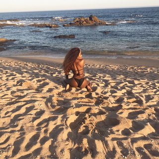 Sevyn Streeter feet photo 9