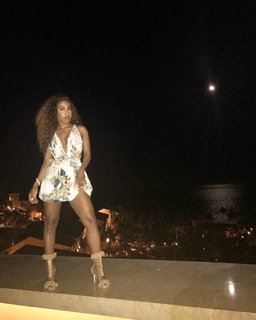 Sevyn Streeter feet photo 8