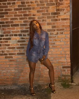 Sevyn Streeter feet photo 17