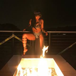 Sevyn Streeter feet photo 5