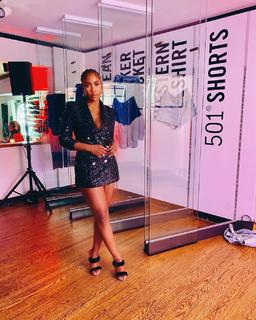 Sevyn Streeter feet photo 8