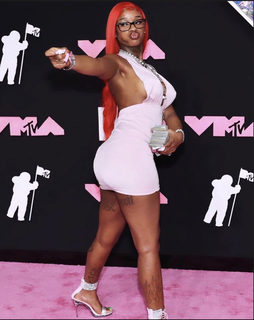 Sexyy Red feet photo thumbnail