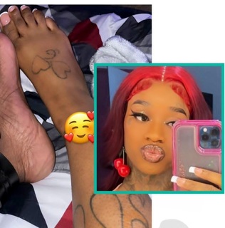 Sexyy Red feet photo thumbnail