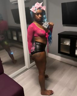 Sexyy Red feet photo thumbnail