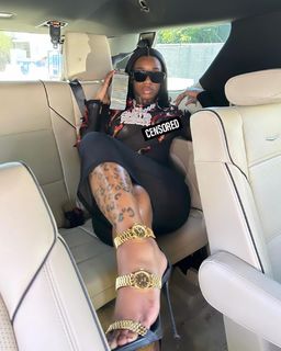 Sexyy Red feet photo thumbnail