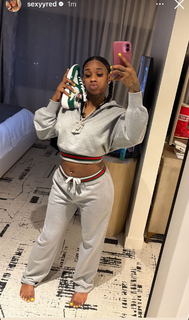 Sexyy Red feet photo thumbnail