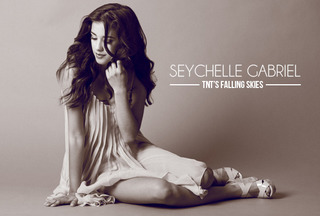 Seychelle Gabriel feet photo 2