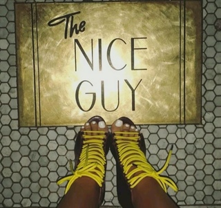 Seyma Subasi feet photo thumbnail
