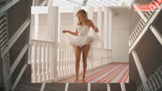 Seyma Subasi feet photo thumbnail