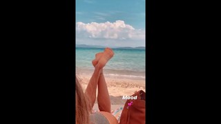 Seyma Subasi feet photo thumbnail