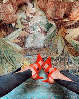 Seyma Subasi feet photo thumbnail
