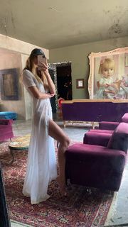 Seyma Subasi feet photo thumbnail
