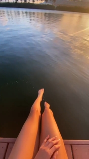 Seyma Subasi feet photo thumbnail