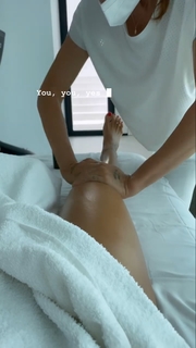 Seyma Subasi feet photo thumbnail