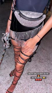 Seyma Subasi feet photo thumbnail