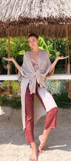 Seyma Subasi feet photo thumbnail