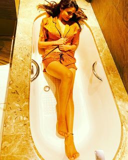 Sezal Sharma feet photo 16