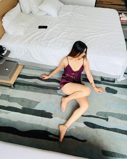 Sezal Sharma feet photo 5