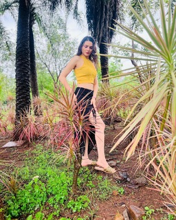 Sezal Sharma feet photo 20