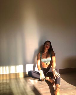 Sezen Destina feet photo 10