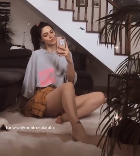 Sezen Destina feet photo 18