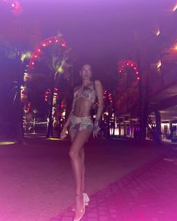 Sezen Destina feet photo 6
