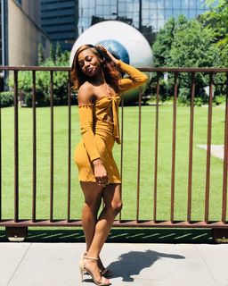 Sha'Carri Richardson feet photo thumbnail