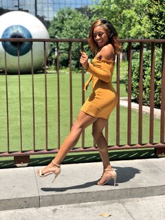 Sha'Carri Richardson feet photo thumbnail