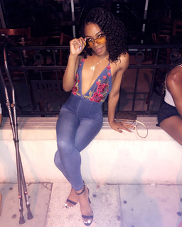 Sha'Carri Richardson feet photo thumbnail