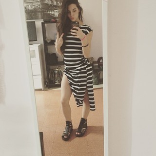 Shaila Gatta feet photo thumbnail