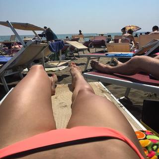 Shaila Gatta feet photo thumbnail