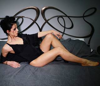 Shaila Gatta feet photo thumbnail