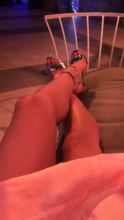 Shaila Gatta feet photo thumbnail