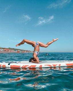 Shaila Gatta feet photo thumbnail