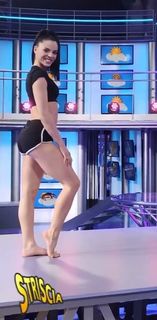 Shaila Gatta feet photo thumbnail