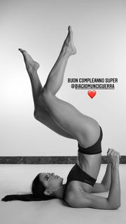 Shaila Gatta feet photo thumbnail