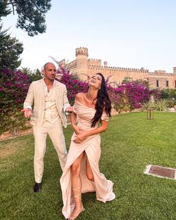 Shaila Gatta feet photo thumbnail