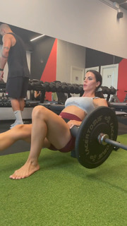 Shaila Gatta feet photo thumbnail