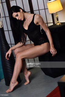 Shaila Gatta feet photo thumbnail