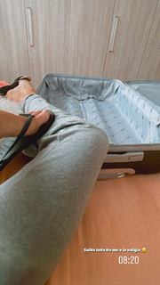 Shaila Gatta feet photo thumbnail