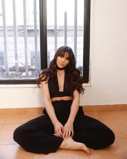 Shaila Gatta feet photo thumbnail