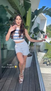 Shaila Gatta feet photo thumbnail