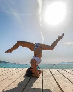 Shaila Gatta feet photo thumbnail