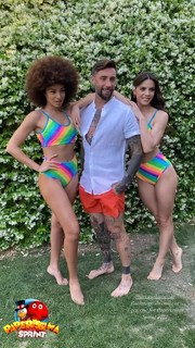 Shaila Gatta feet photo thumbnail