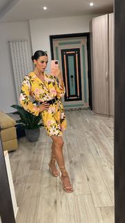 Shaila Gatta feet photo thumbnail