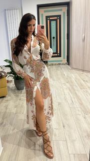 Shaila Gatta feet photo thumbnail